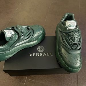 Brand New Versace Sneakers for Men size 42 (US 9) no box available. AUTHENTIC